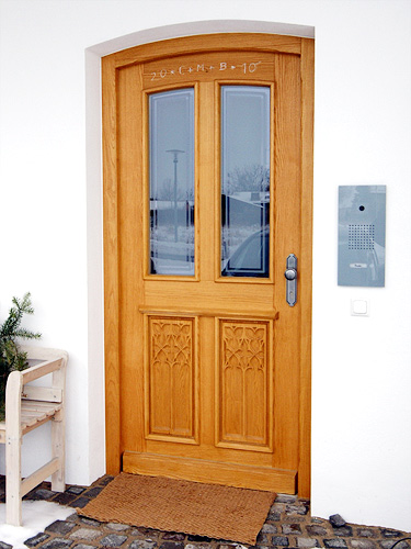 Individuelle Haustüren oder Zimmertüren aus Echtholz - Schreinerei